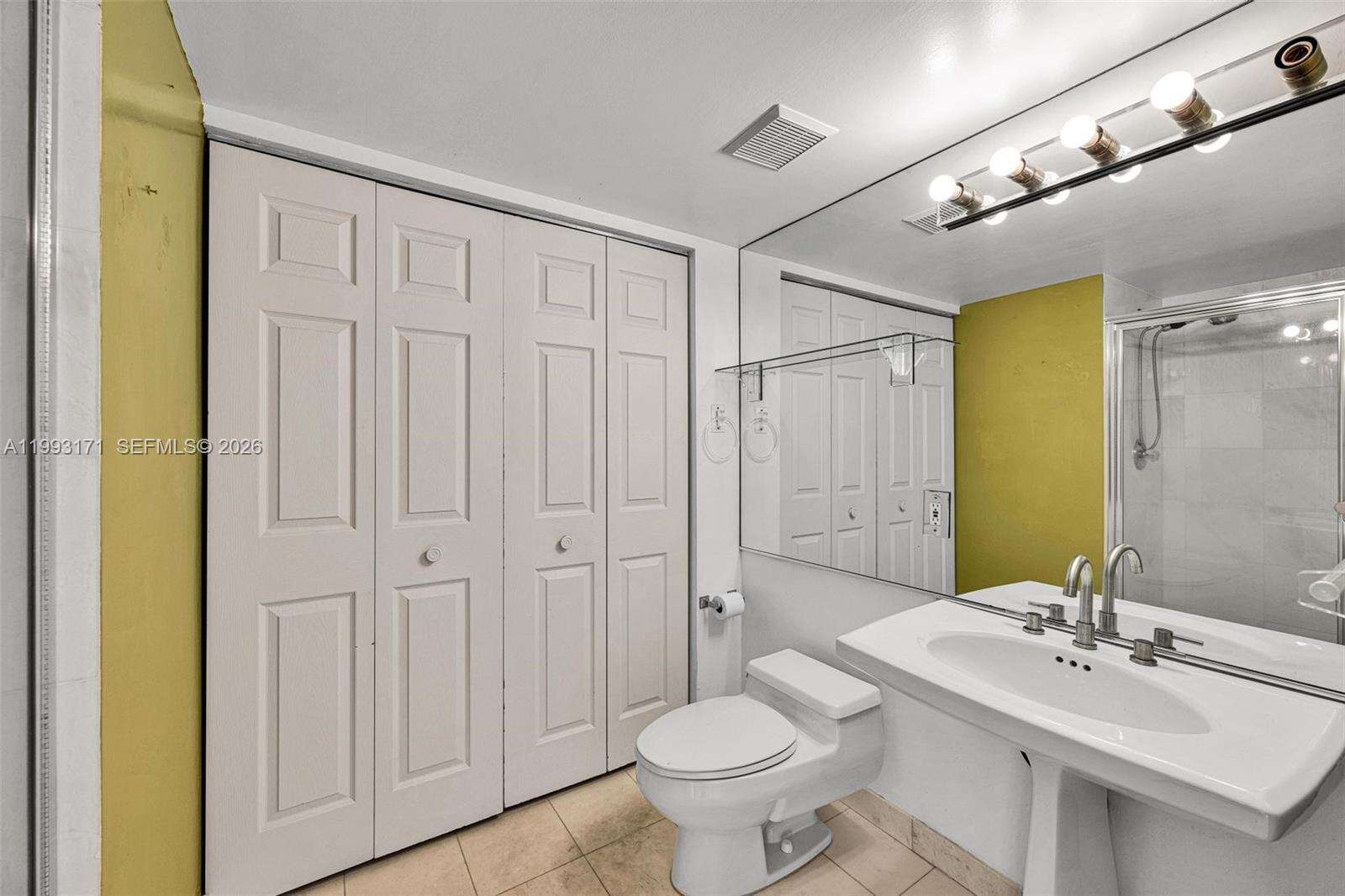 Mystic Pointe Tower 500 at 3530 Mystic Pointe Dr, Aventura, FL 33180 - For Rent photo 24