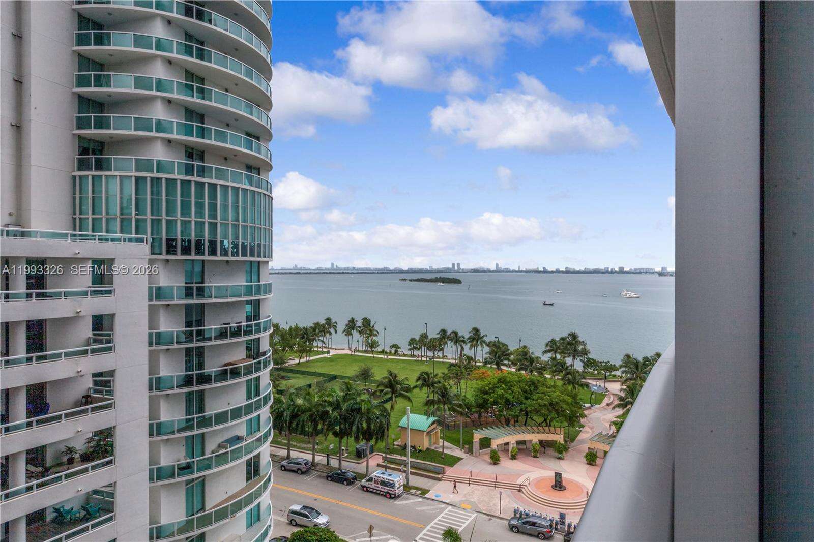 Aria On The Bay at 488 18 St, Miami, FL 33132 - For Rent photo 11