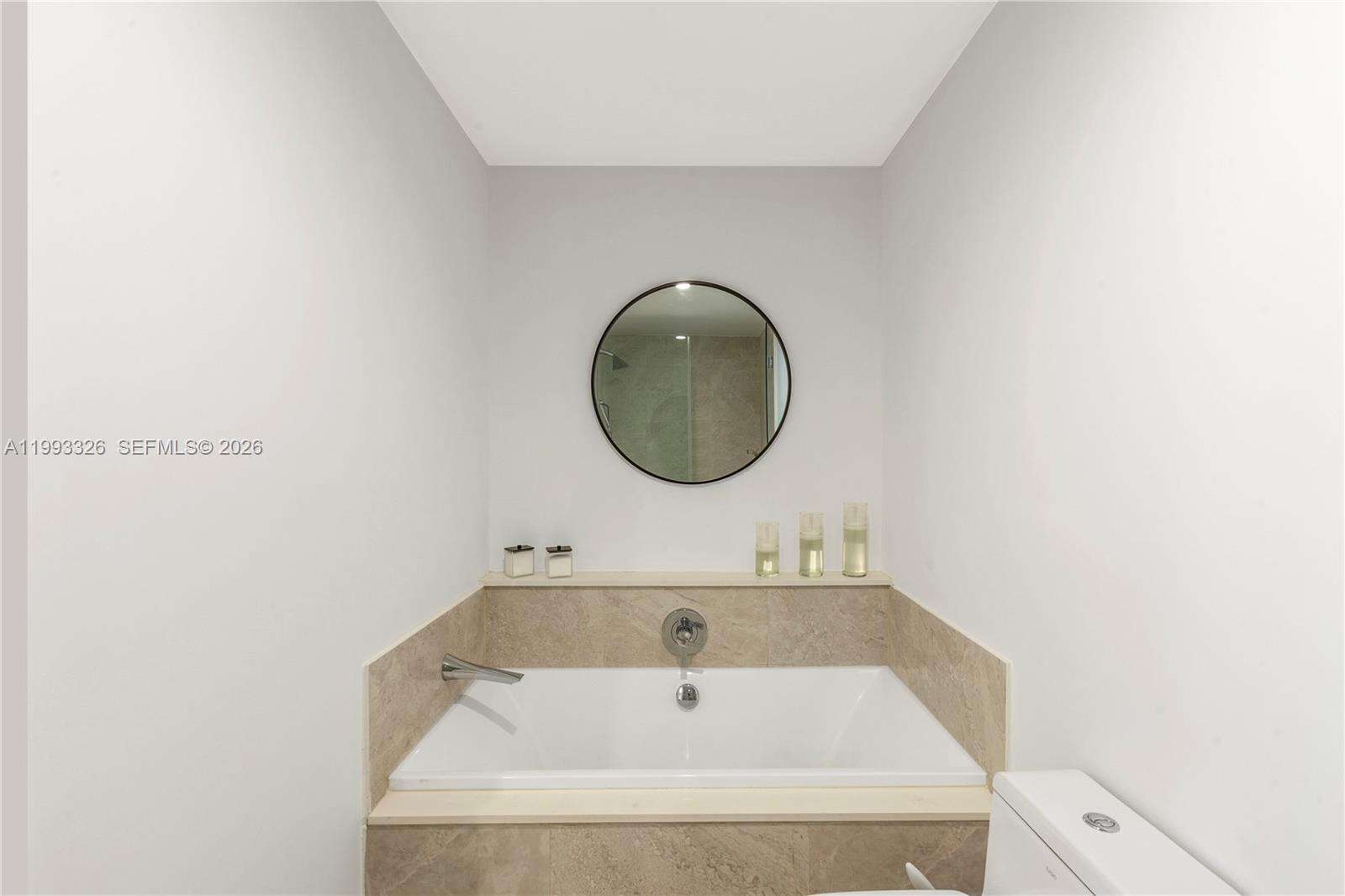 Aria On The Bay at 488 18 St, Miami, FL 33132 - For Rent photo 9