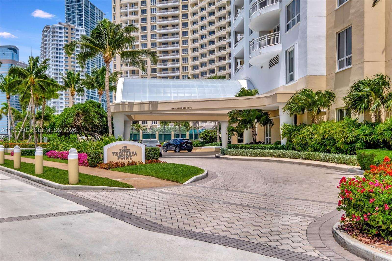 Three Tequesta Point at 848 Brickell Key Dr, Miami, FL 33131 - For Rent photo 29
