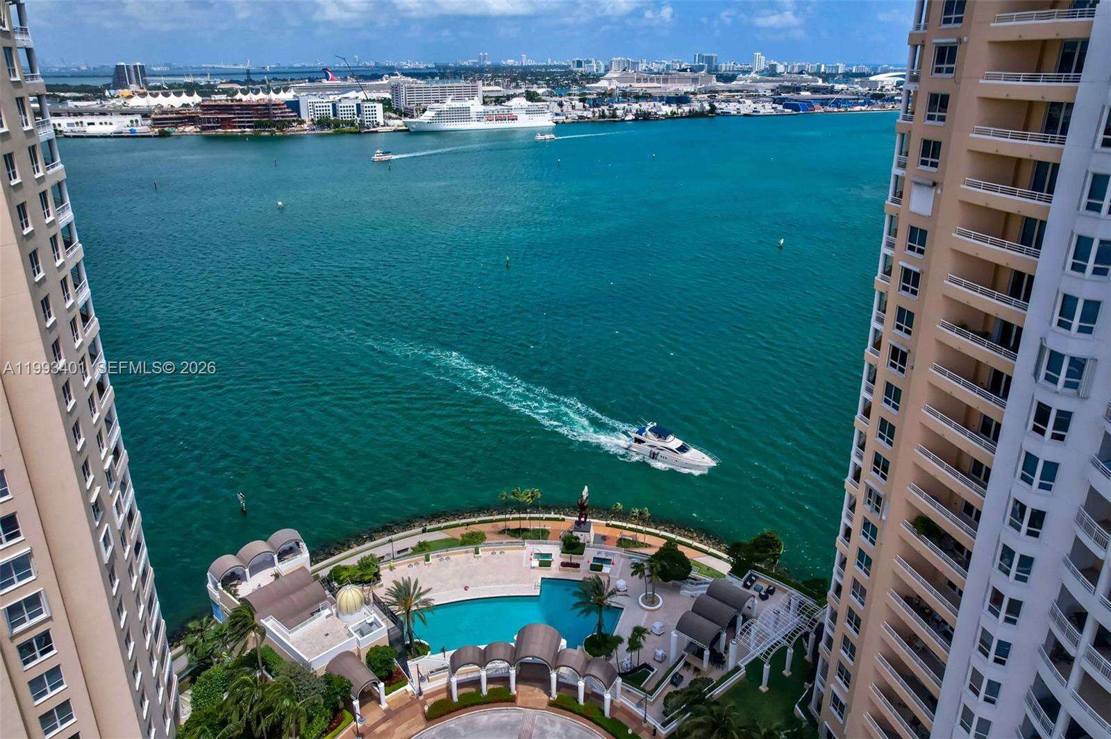 Three Tequesta Point at 848 Brickell Key Dr, Miami, FL 33131 - For Rent photo 31