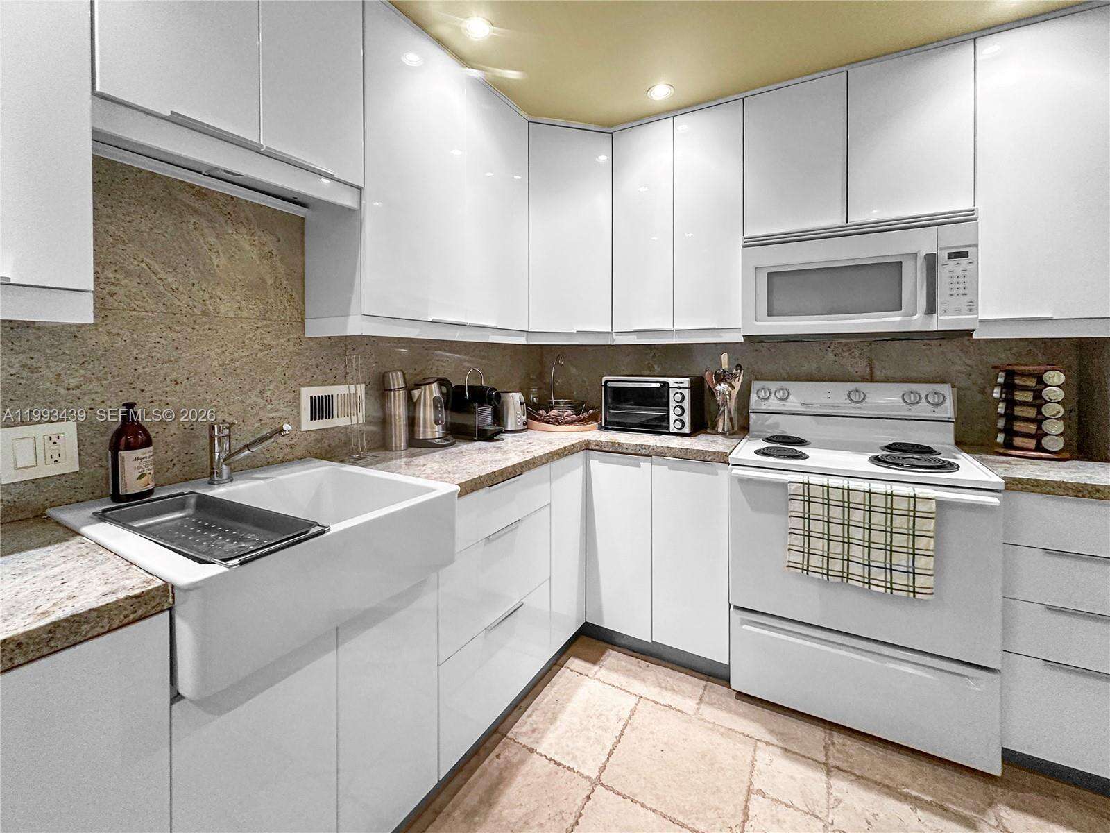 The Plaza at 10185 Collins Ave, Bal Harbour, FL 33154 - For Rent photo 11