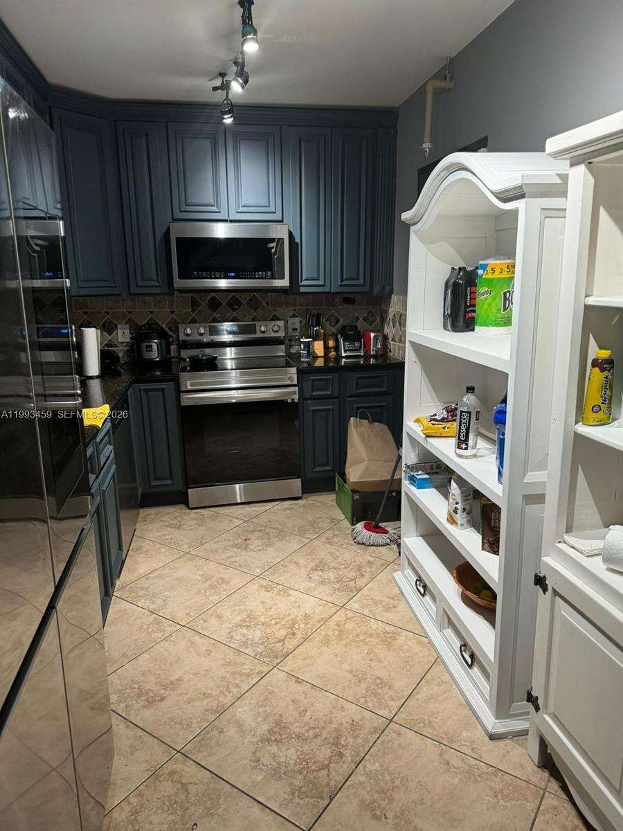 The Tides at 3801 Ocean Dr, Hollywood, FL 33019 - For Rent photo 11