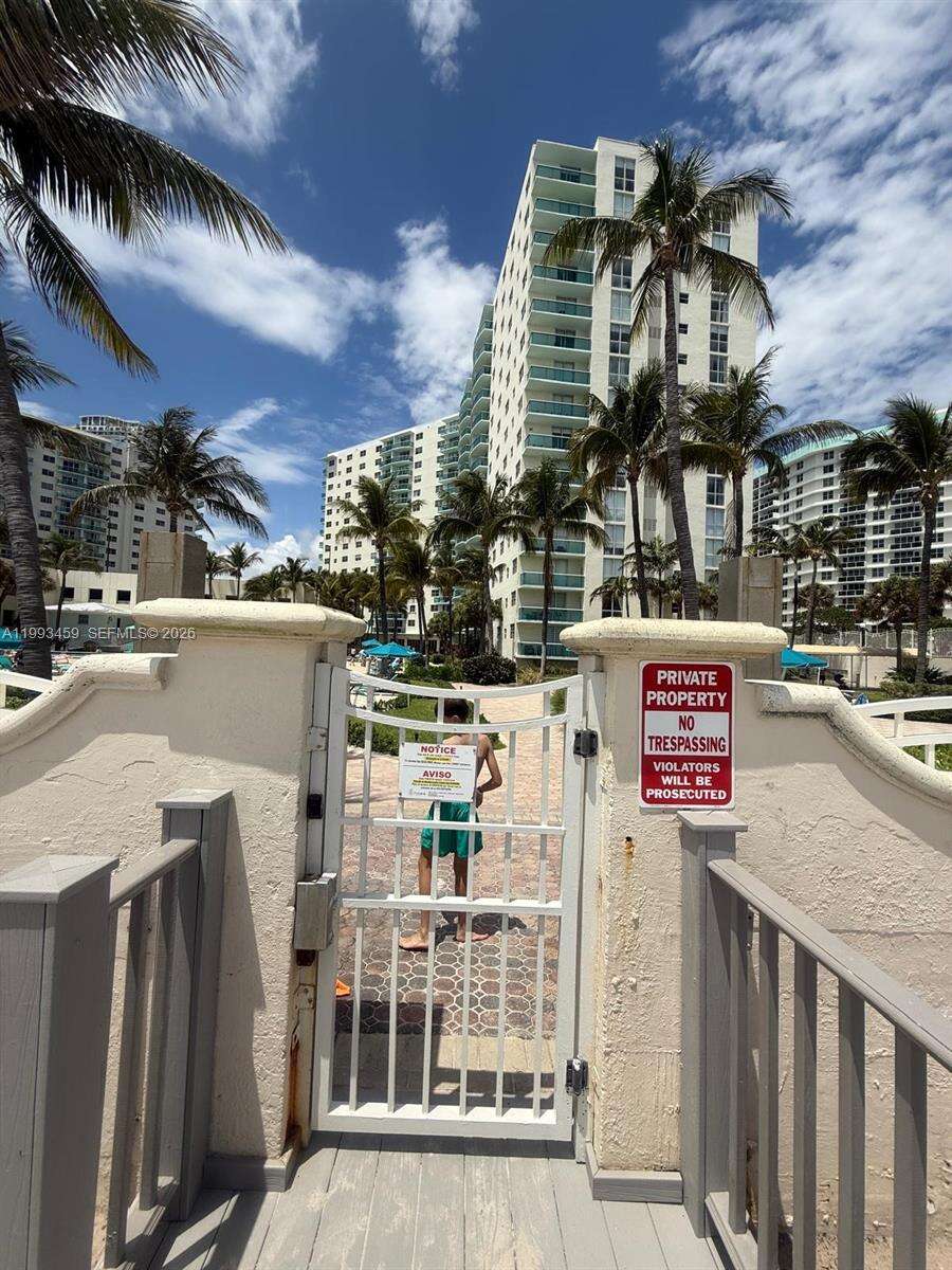 The Tides at 3801 Ocean Dr, Hollywood, FL 33019 - For Rent photo 15