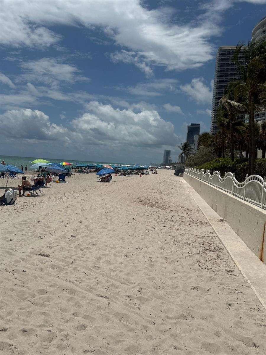 The Tides at 3801 Ocean Dr, Hollywood, FL 33019 - For Rent photo 16
