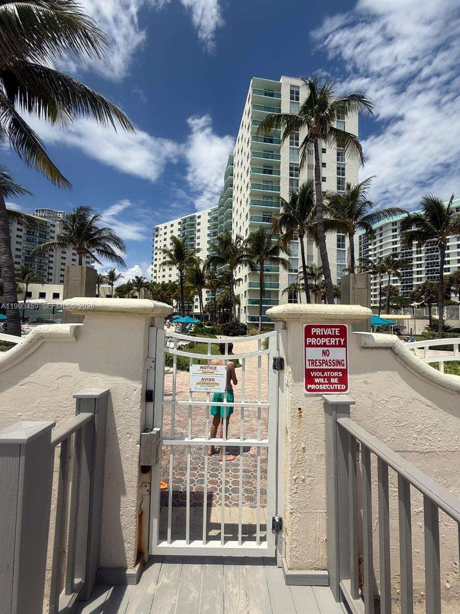 The Tides at 3801 Ocean Dr, Hollywood, FL 33019 - For Rent photo 19