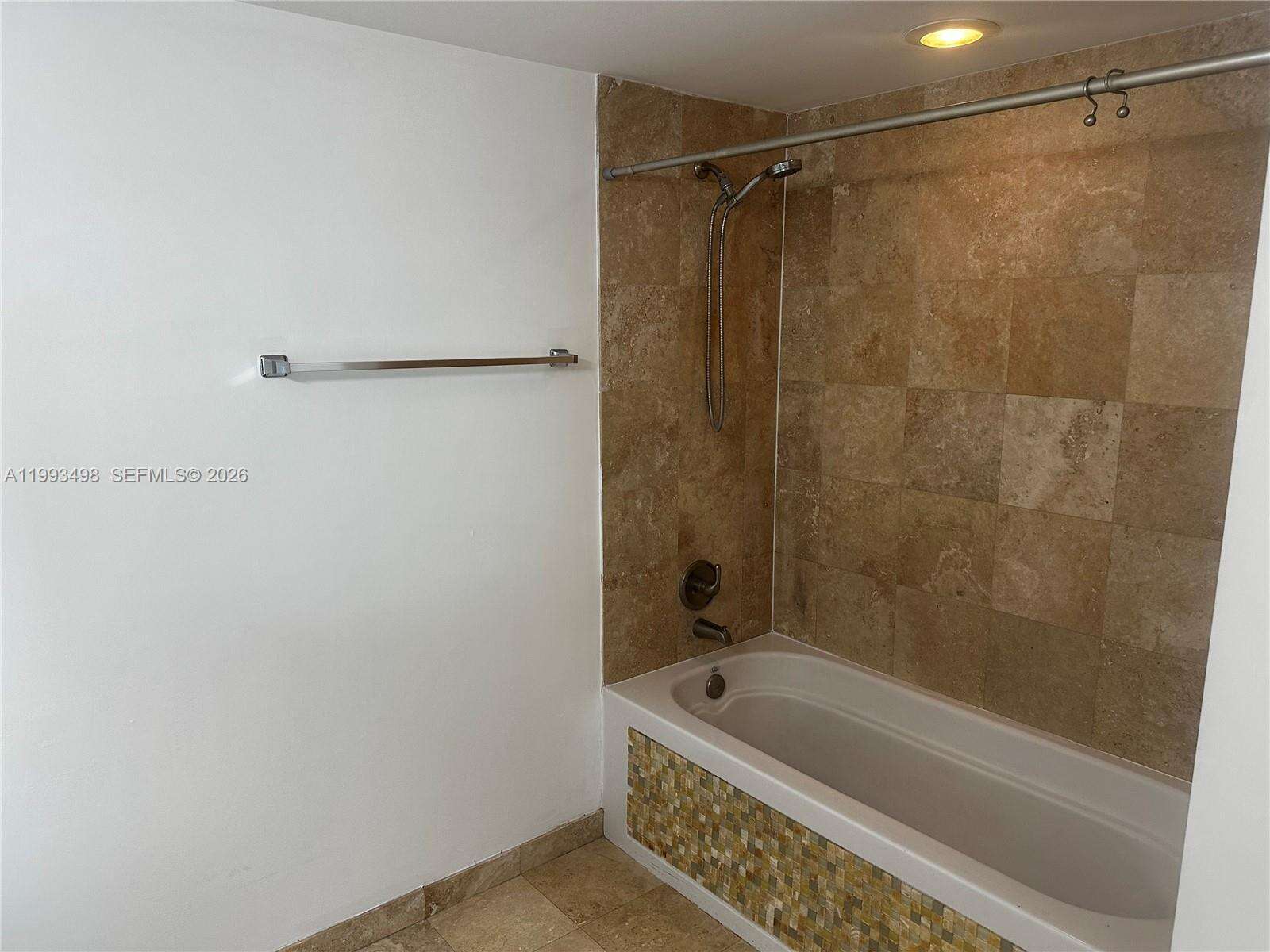 Wind By Neo at 350 Miami Ave, Miami, FL 33130 - For Rent photo 21
