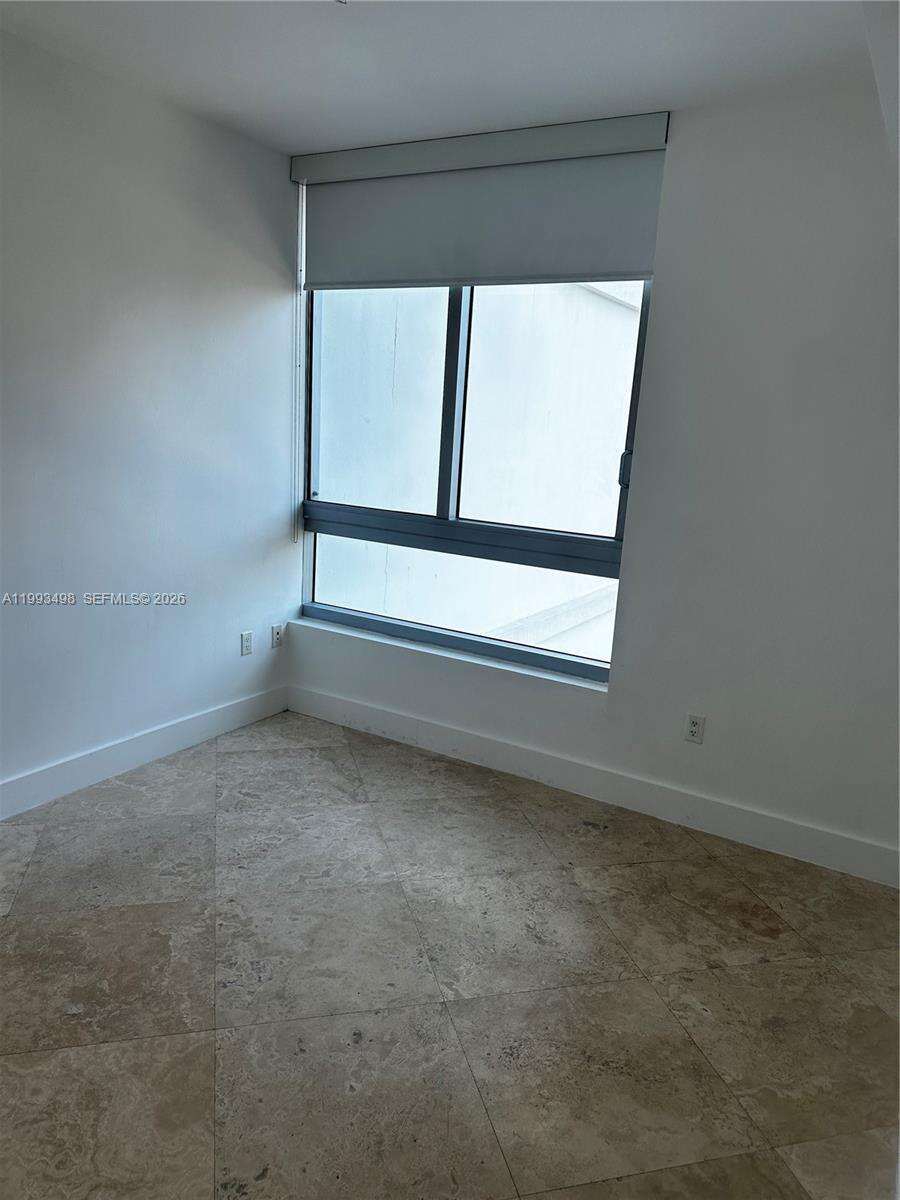 Wind By Neo at 350 Miami Ave, Miami, FL 33130 - For Rent photo 22