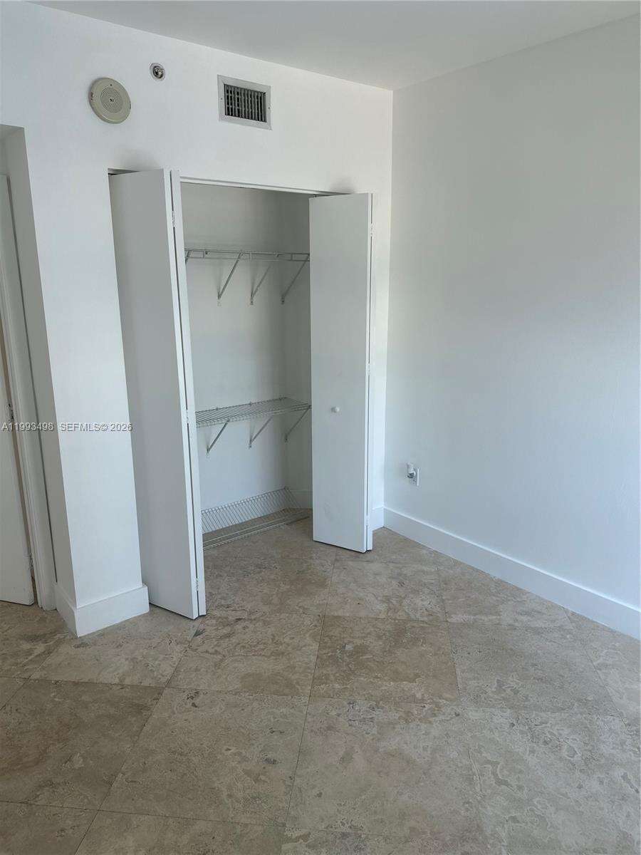 Wind By Neo at 350 Miami Ave, Miami, FL 33130 - For Rent photo 23