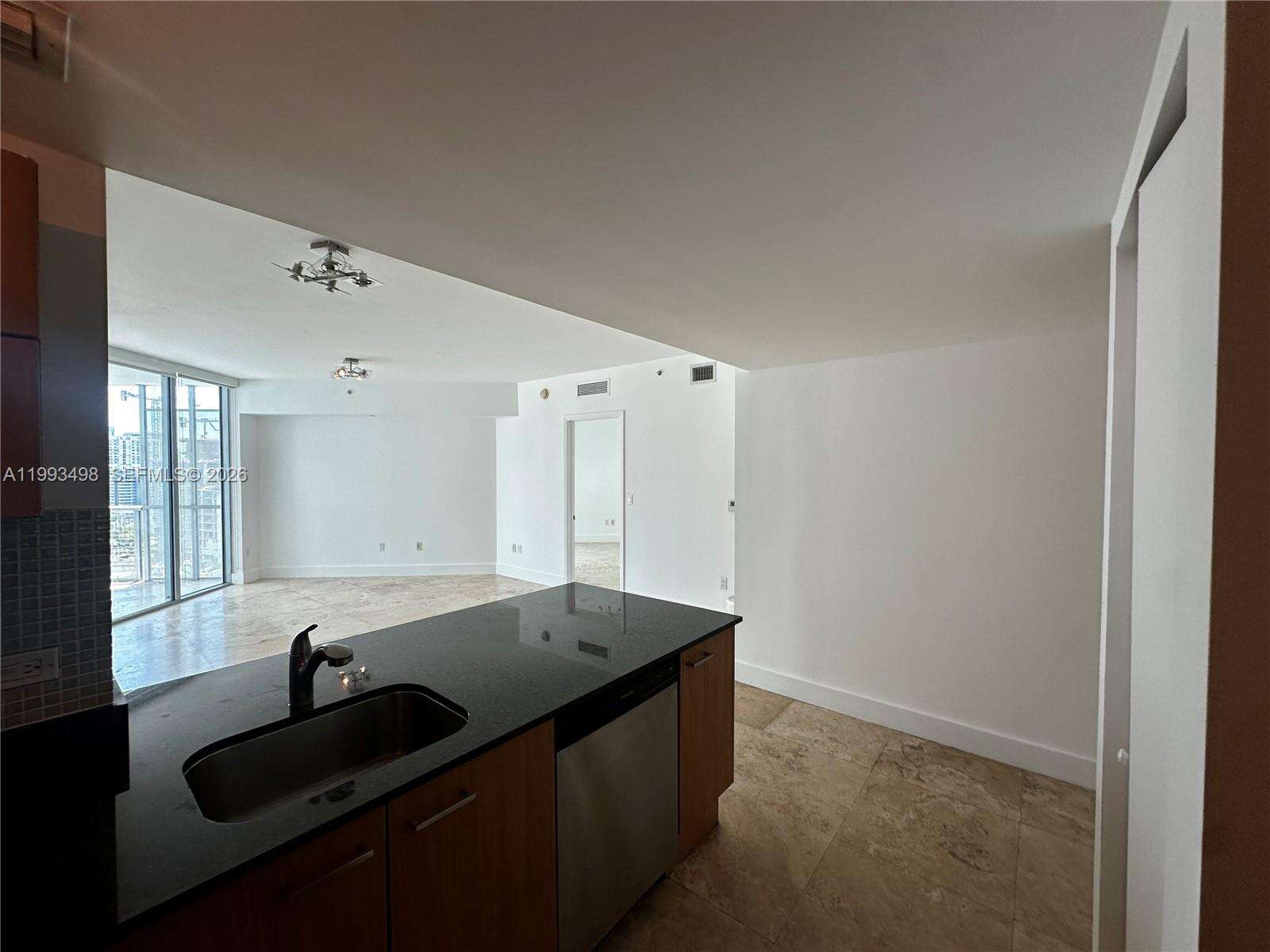 Wind By Neo at 350 Miami Ave, Miami, FL 33130 - For Rent photo 10