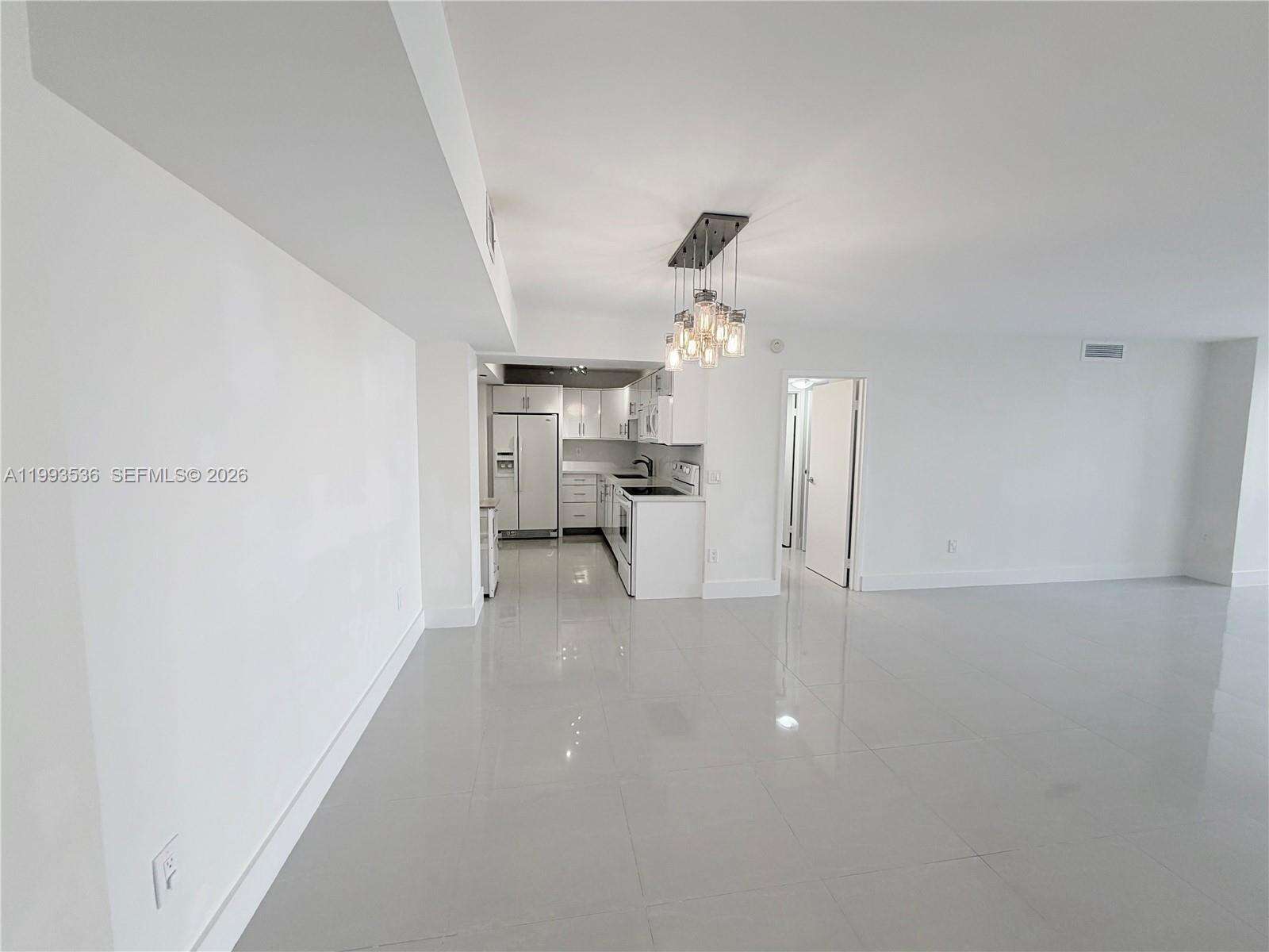 Brickell Bay Club at 2333 Brickell Ave, Miami, FL 33129 - For Rent photo 2
