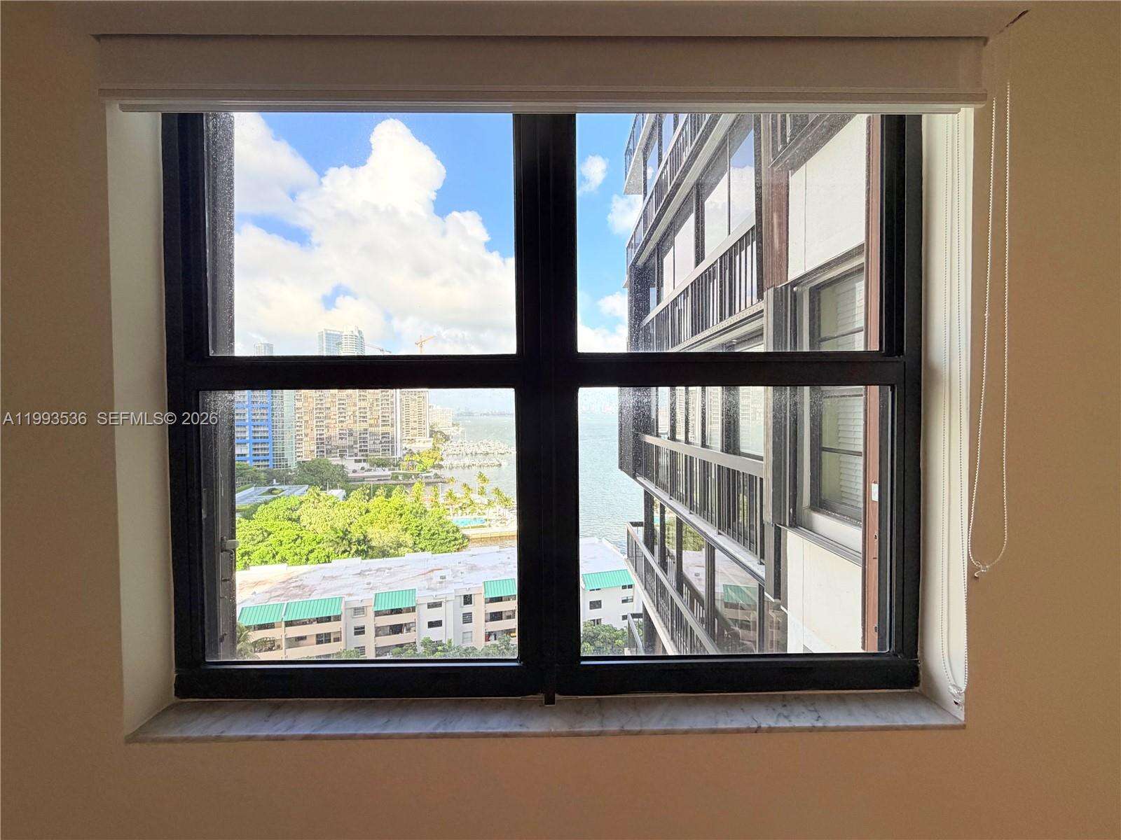 Brickell Bay Club at 2333 Brickell Ave, Miami, FL 33129 - For Rent photo 16