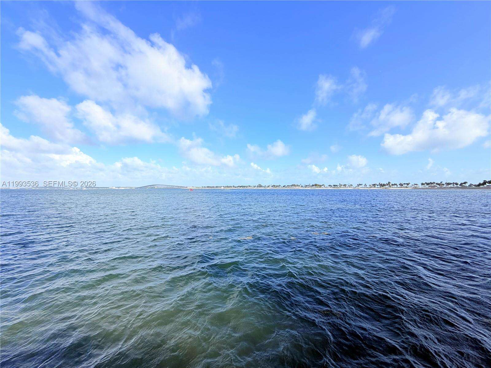 Brickell Bay Club at 2333 Brickell Ave, Miami, FL 33129 - For Rent photo 26