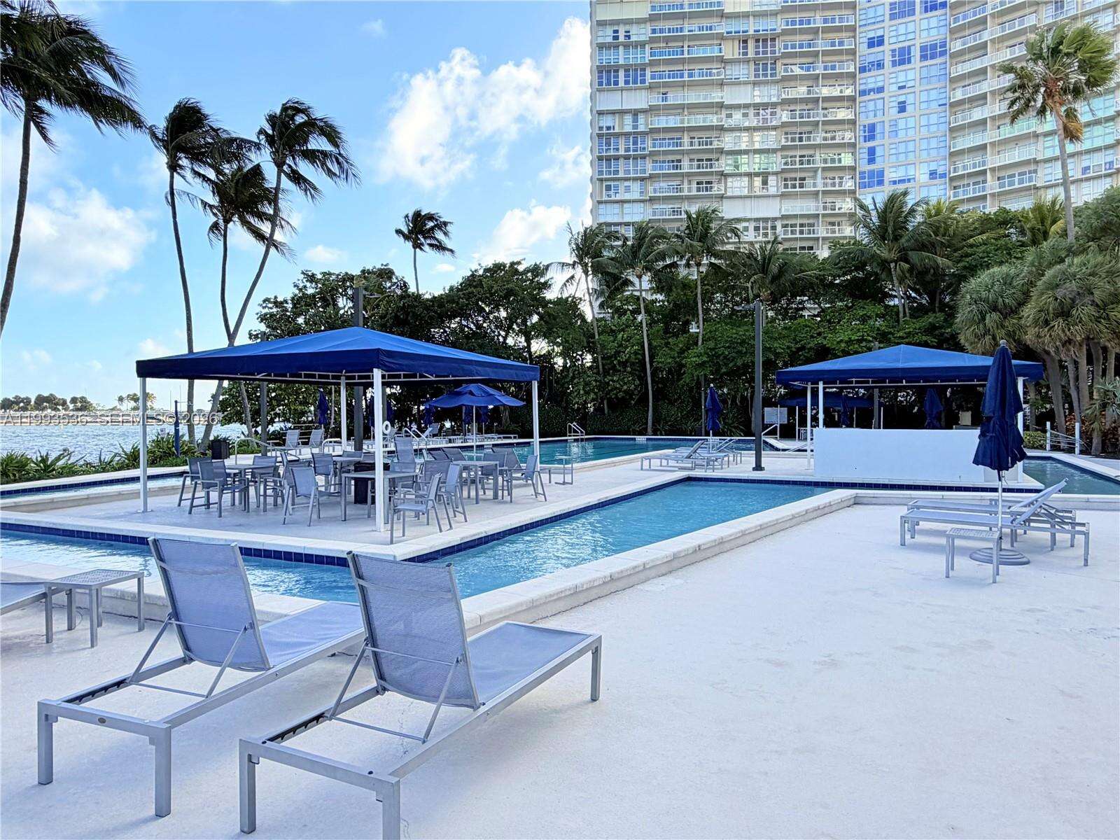 Brickell Bay Club at 2333 Brickell Ave, Miami, FL 33129 - For Rent photo 27