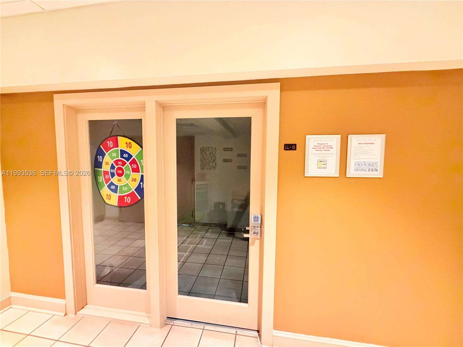Brickell Bay Club at 2333 Brickell Ave, Miami, FL 33129 - For Rent photo 38