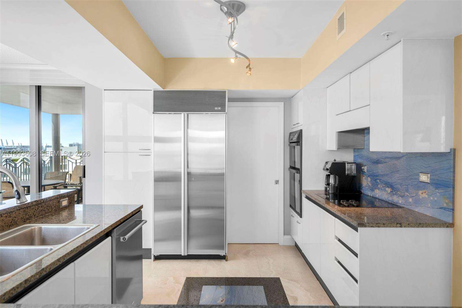 1500 Ocean Dr, Miami Beach, FL 33139 - For Rent photo 5