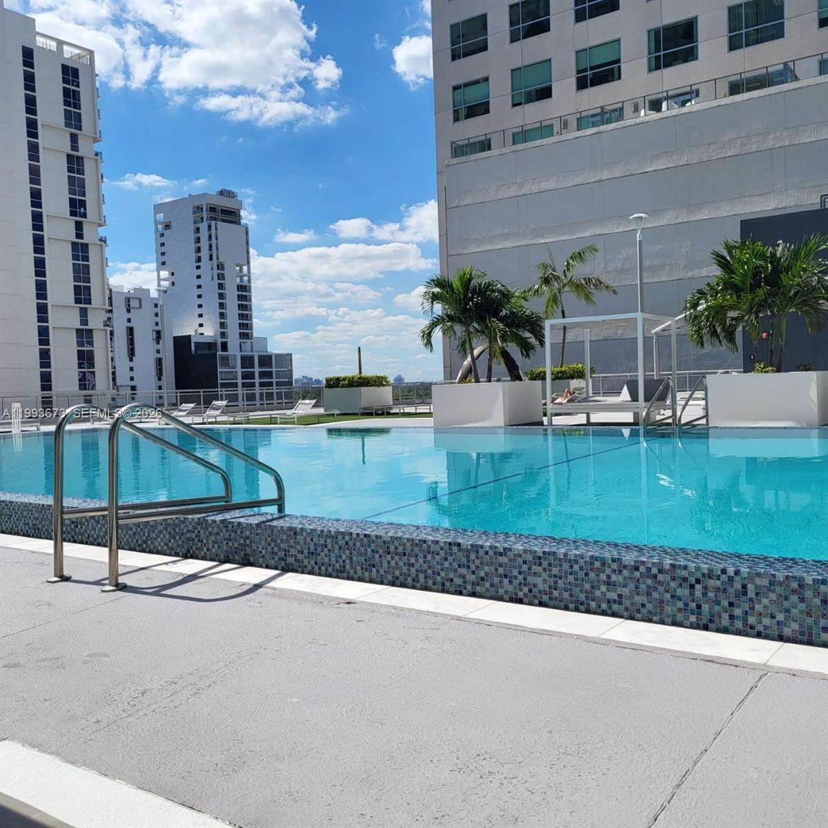 Neo Vertika at 690 1 Ct, Miami, FL 33130 - For Rent photo 30