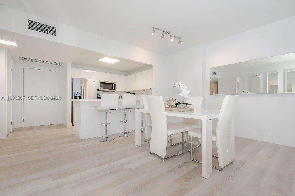 Roney Palace at 2301 Collins Ave, Miami Beach, FL 33139 - For Rent photo 10