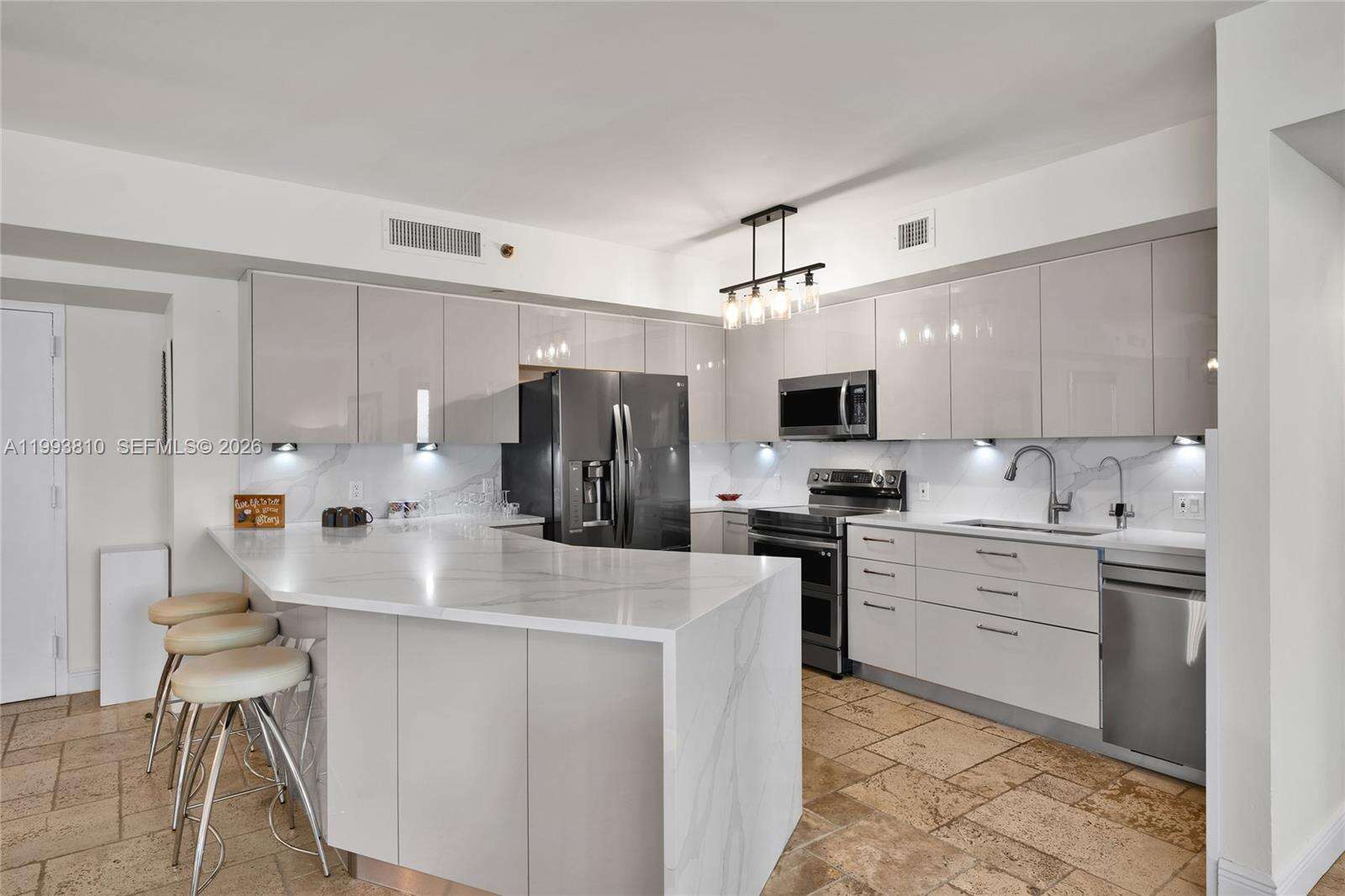 The Beach Club Three at 1800 Ocean Dr, Hallandale Beach, FL 33009 - For Rent photo 2