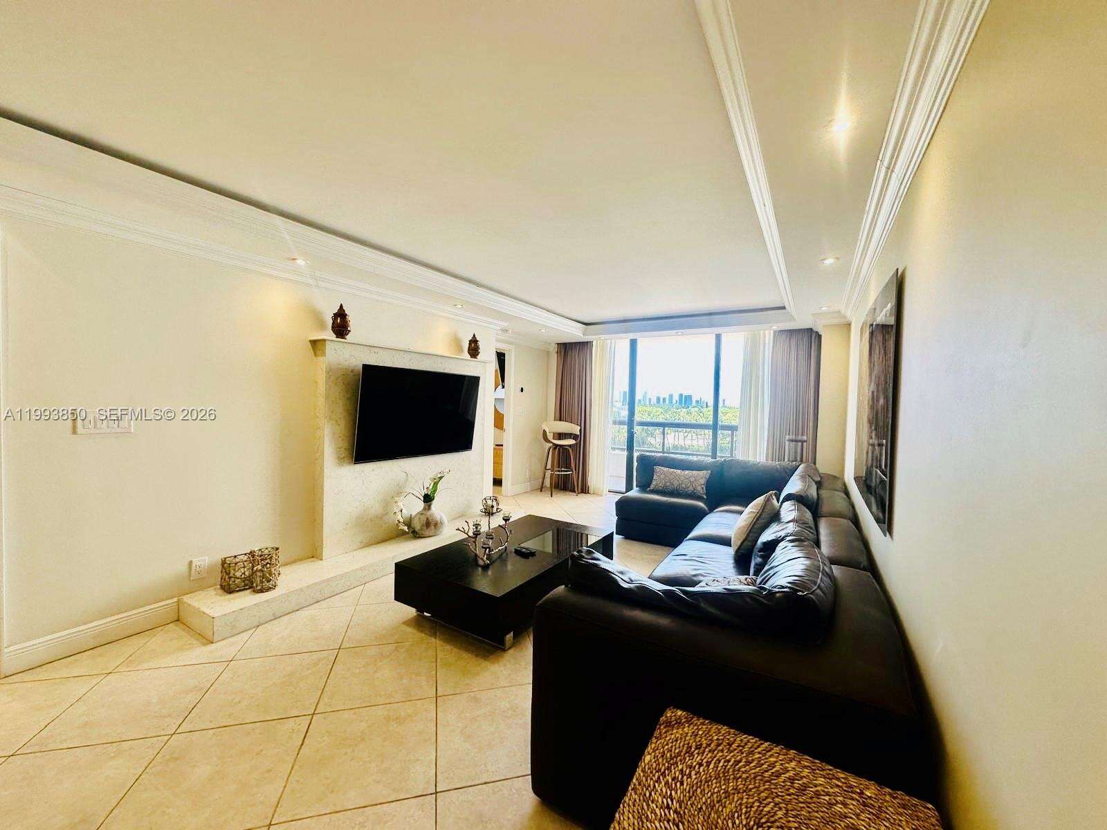Club Atlantis at 2555 Collins Ave, Miami Beach, FL 33140 - For Rent photo 6