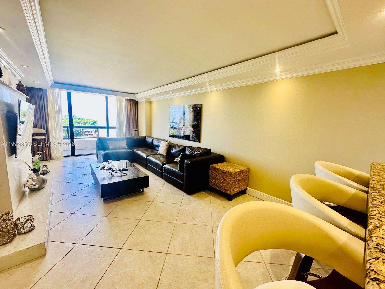 Club Atlantis at 2555 Collins Ave, Miami Beach, FL 33140 - For Rent photo 7