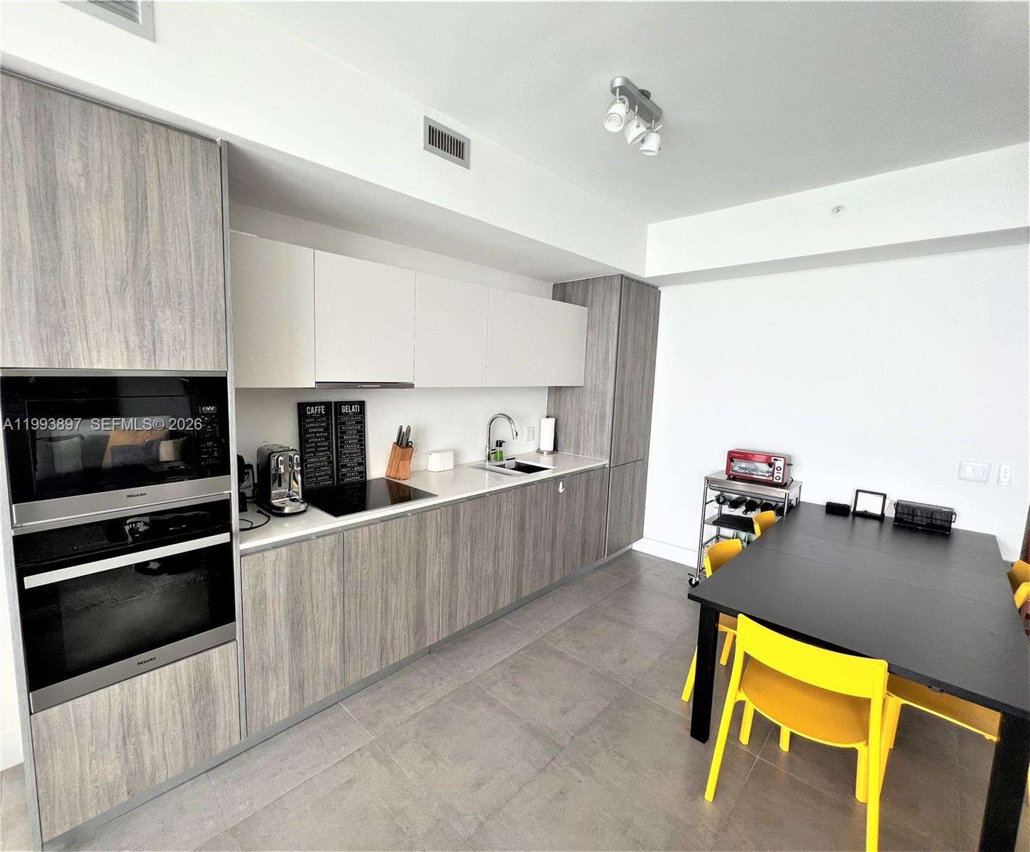 Biscayne Beach at 2900 7 Ave, Miami, FL 33137 - For Rent photo 4