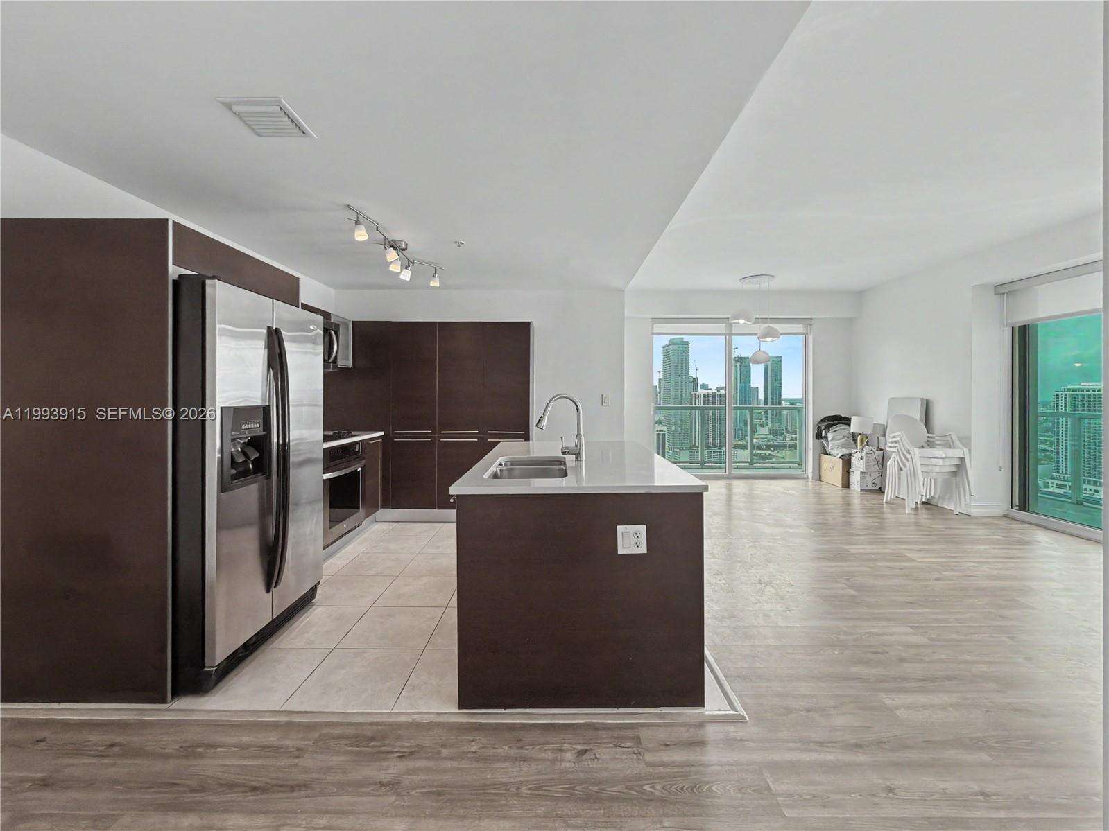 Quantum On The Bay at 1900 Bayshore Dr, Miami, FL 33132 - For Rent photo 2