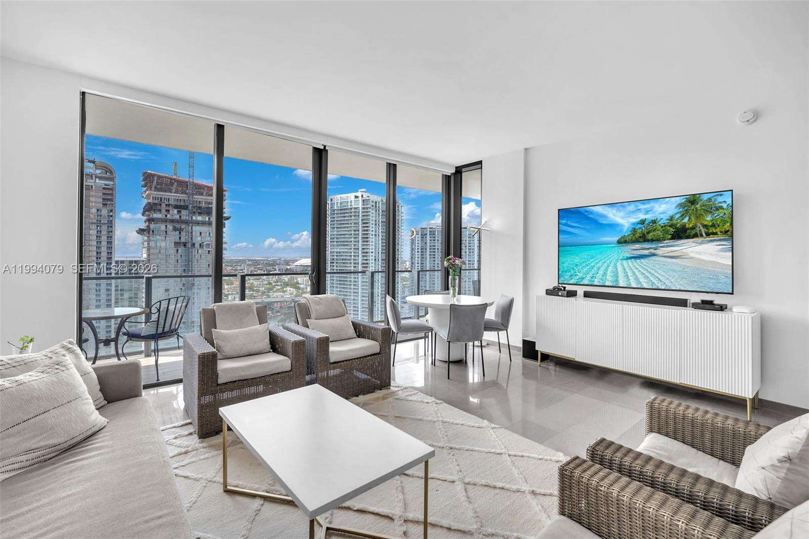Reach Brickell at 68 6 St, Miami, FL 33131 - For Rent photo 13