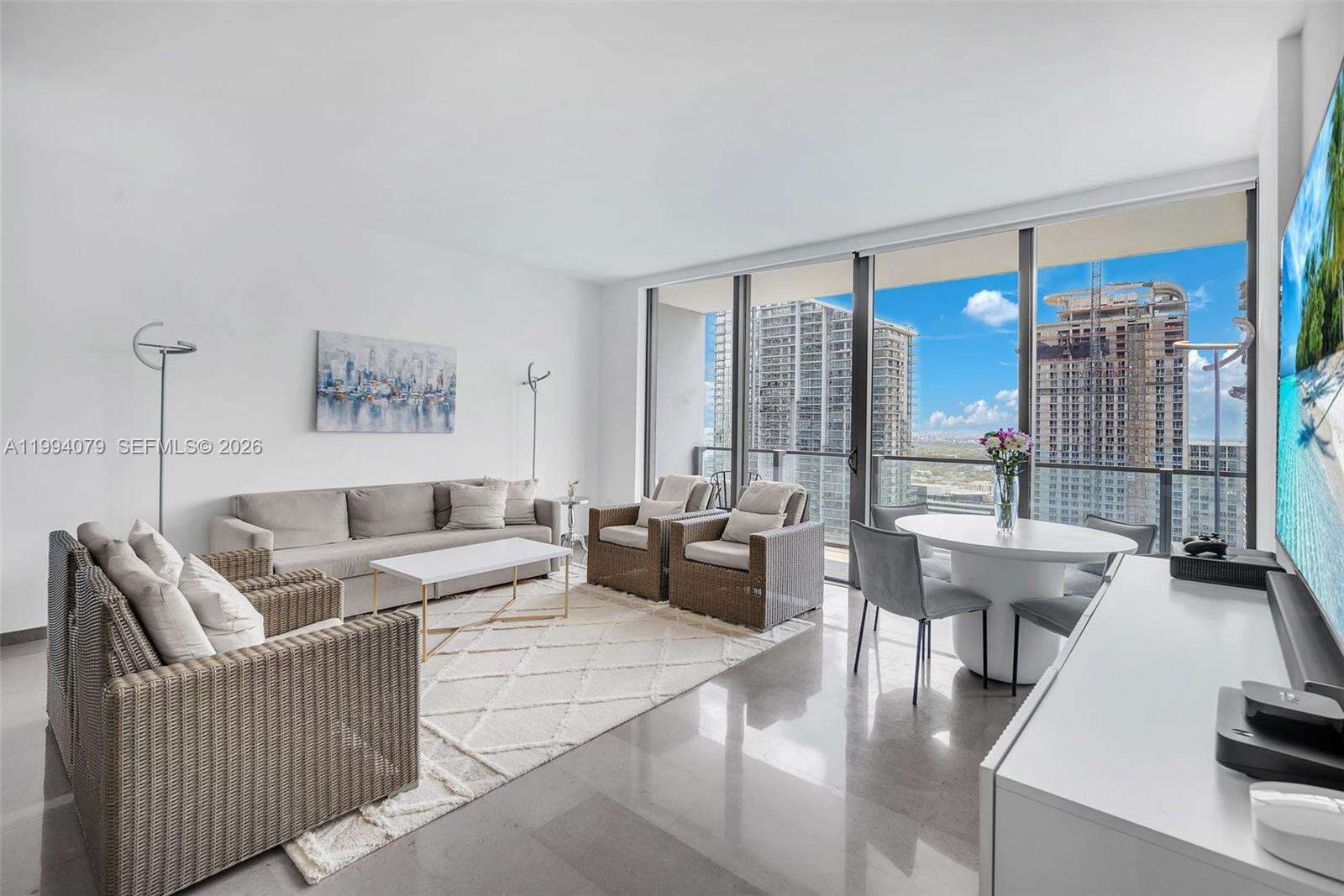 Reach Brickell at 68 6 St, Miami, FL 33131 - For Rent photo 4