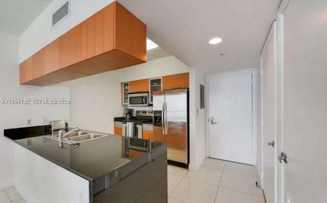 Opera Tower at 1750 N Bayshore Dr, Miami, FL 33132 - For Rent photo 6