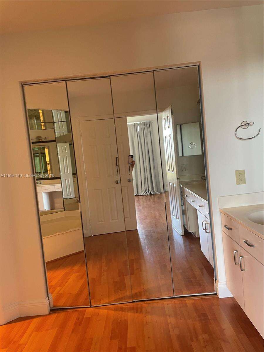 Mystic Pointe Tower 500 at 3530 Mystic Pointe Dr, Aventura, FL 33180 - For Rent photo 15