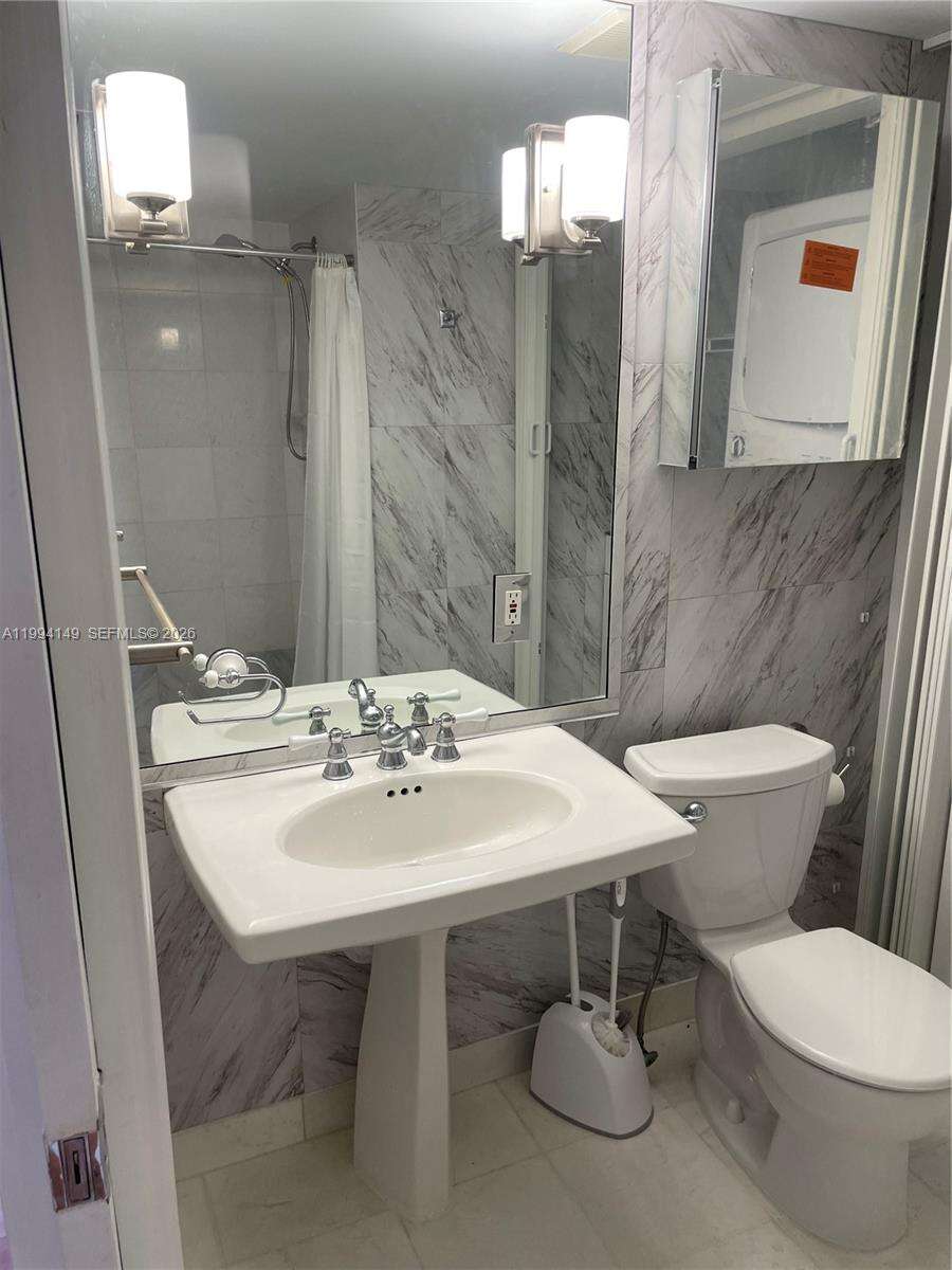 Mystic Pointe Tower 500 at 3530 Mystic Pointe Dr, Aventura, FL 33180 - For Rent photo 17