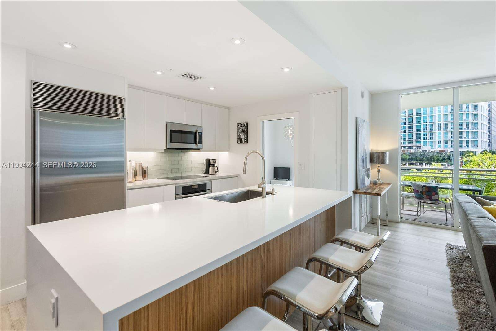Carbonell at 901 Brickell Key Blvd, Miami, FL 33131 - For Rent photo 11
