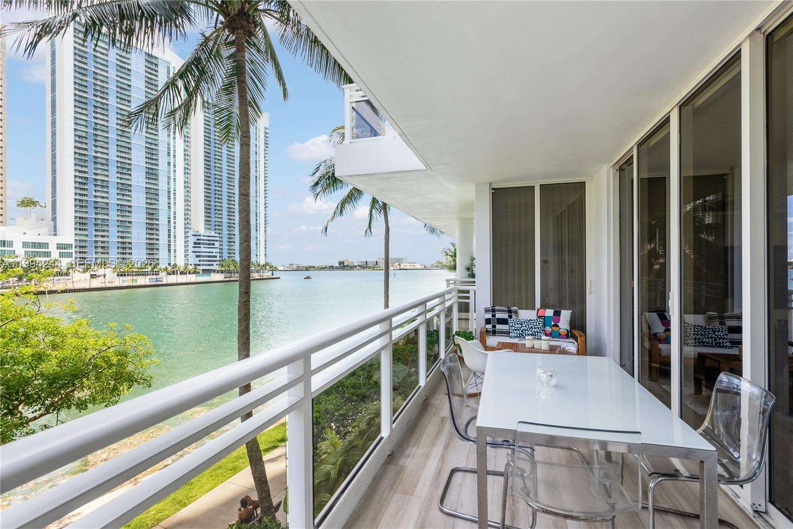Carbonell at 901 Brickell Key Blvd, Miami, FL 33131 - For Rent photo 7