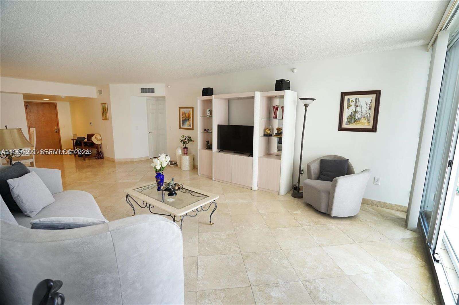 Sands Pointe at 16711 Collins Ave, Sunny Isles Beach, FL 33160 - For Rent photo 3