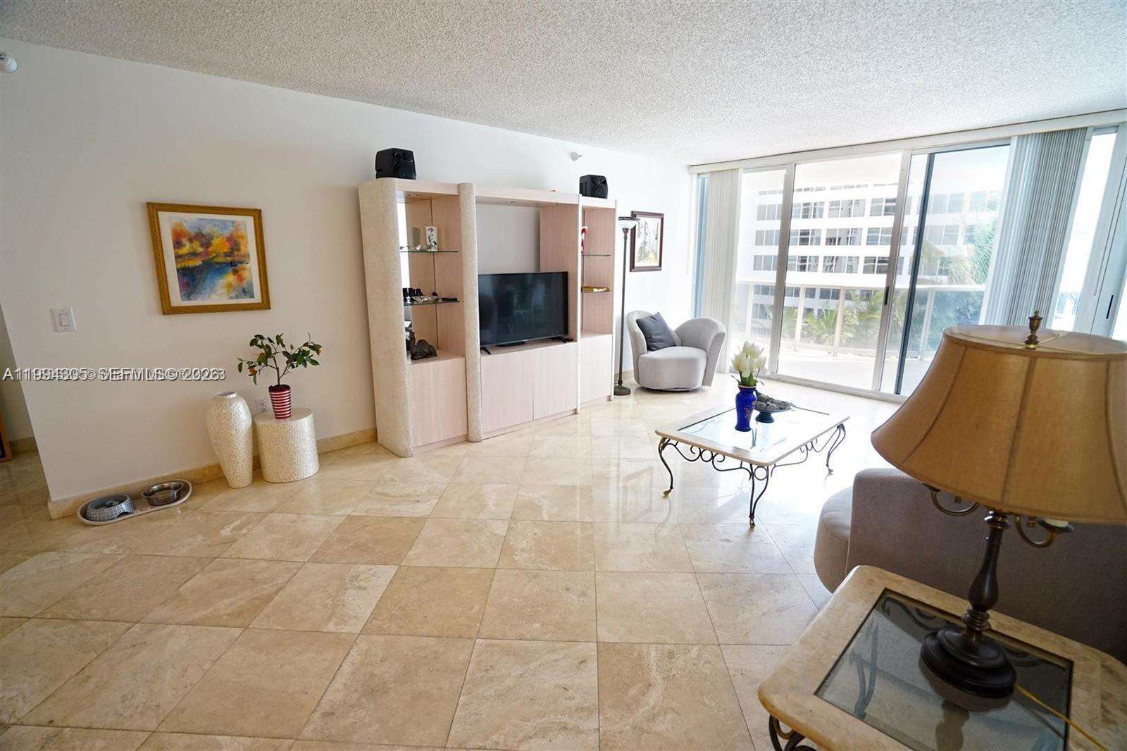 Sands Pointe at 16711 Collins Ave, Sunny Isles Beach, FL 33160 - For Rent photo 4