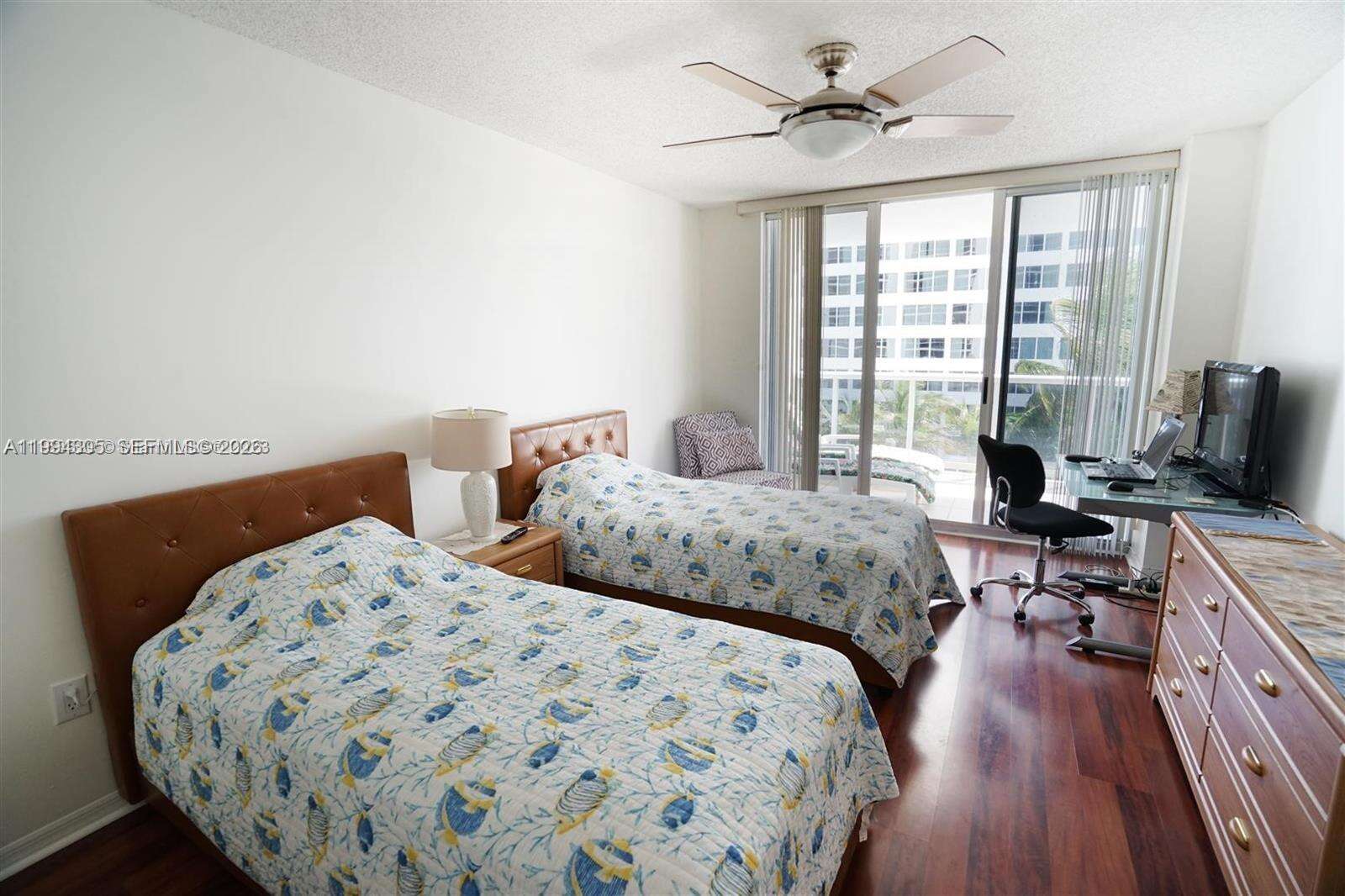 Sands Pointe at 16711 Collins Ave, Sunny Isles Beach, FL 33160 - For Rent photo 8