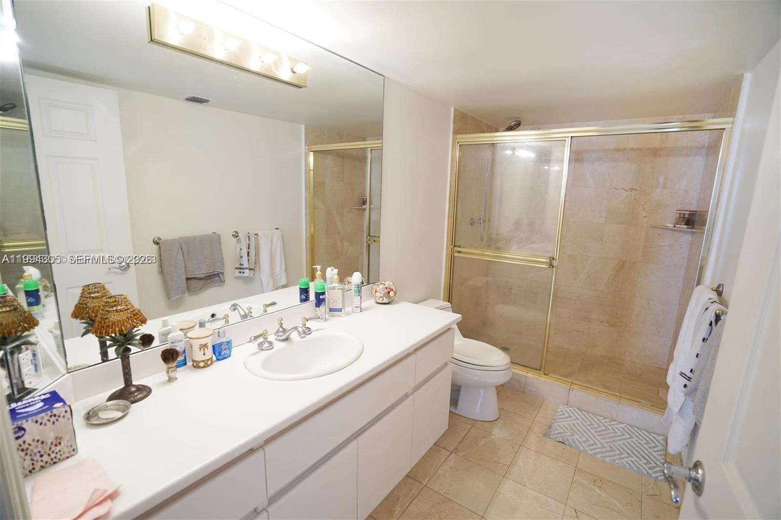 Sands Pointe at 16711 Collins Ave, Sunny Isles Beach, FL 33160 - For Rent photo 9