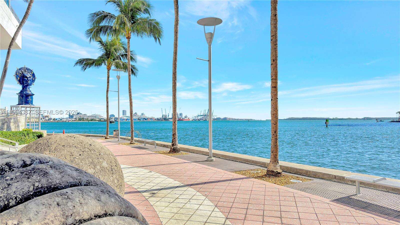 One Miami East at 335 Biscayne Blvd, Miami, FL 33131 - For Rent photo 21