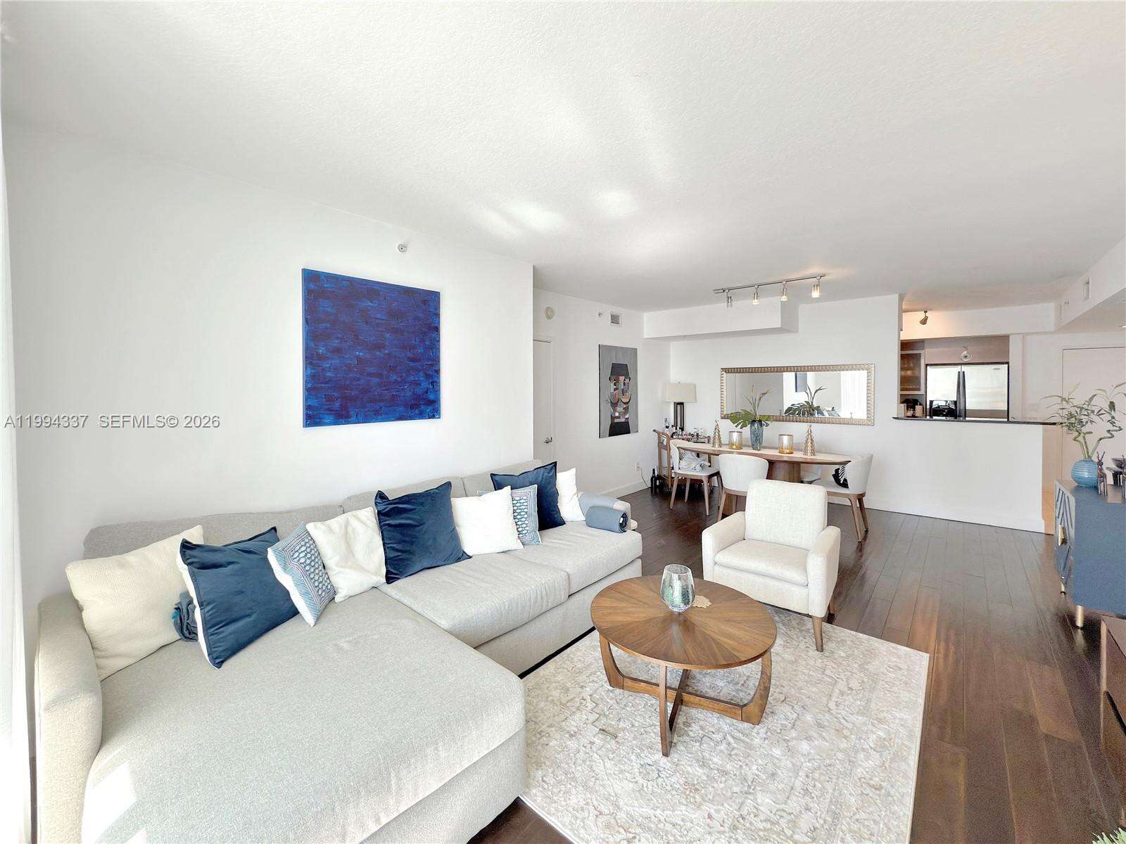 One Miami East at 335 Biscayne Blvd, Miami, FL 33131 - For Rent photo 7