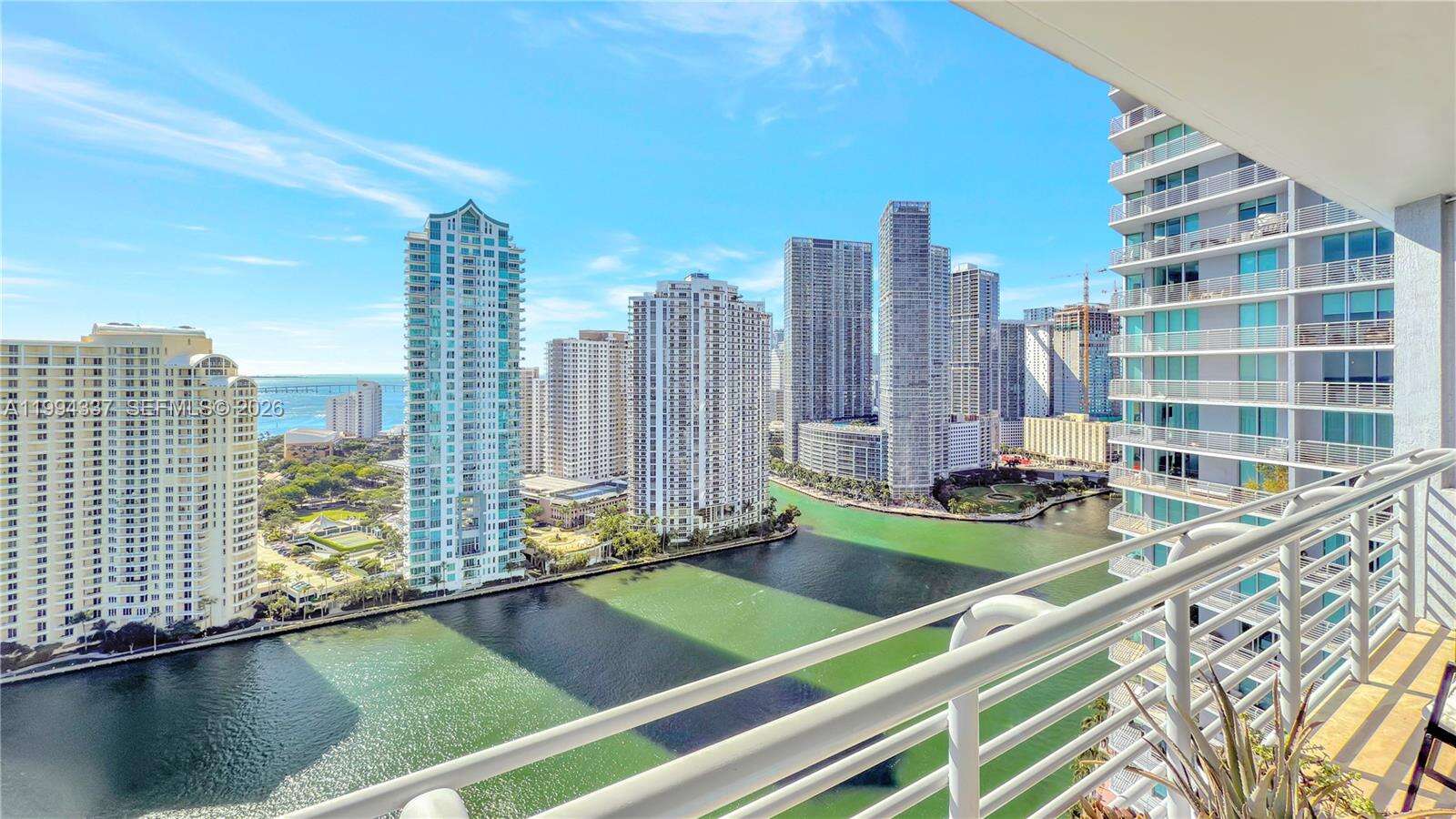 One Miami East at 335 Biscayne Blvd, Miami, FL 33131 - For Rent photo 10