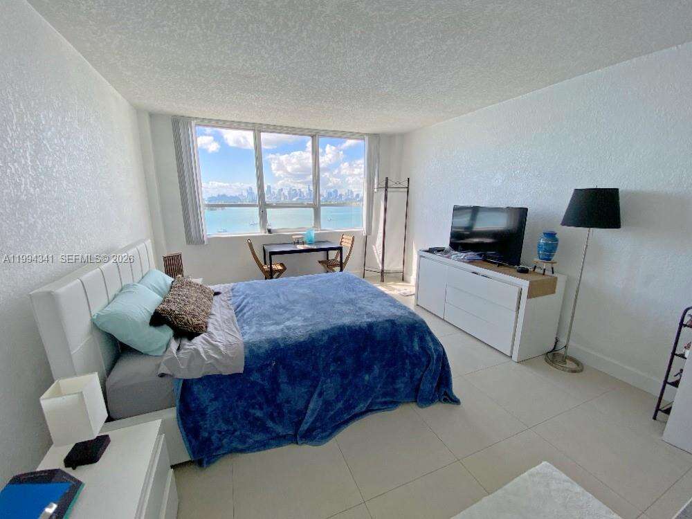 Flamingo South Beach at 1500 Bay Rd, Miami Beach, FL 33139 - For Rent photo 6