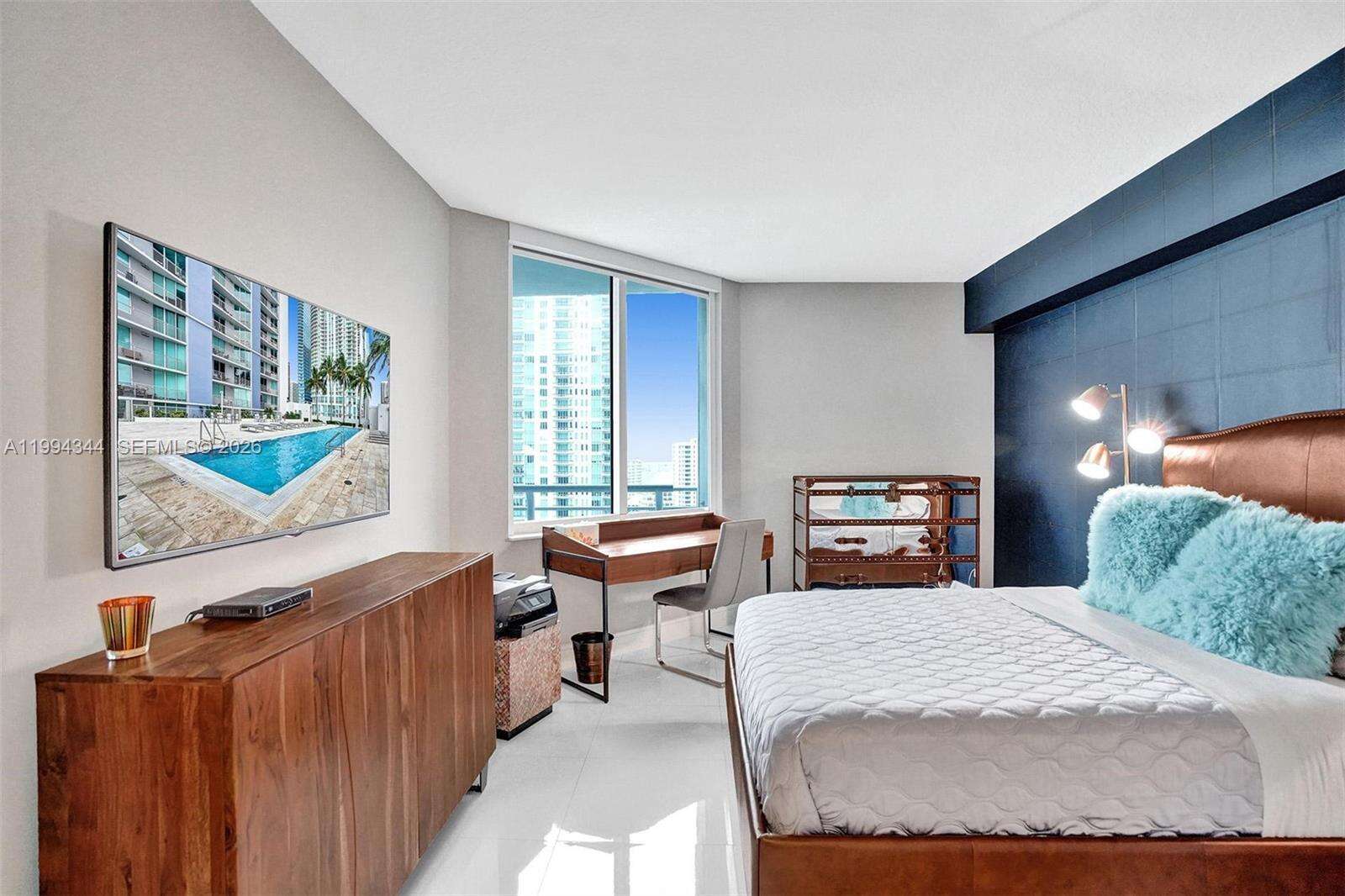 One Miami West at 325 Biscayne Blvd, Miami, FL 33131 - For Rent photo 16