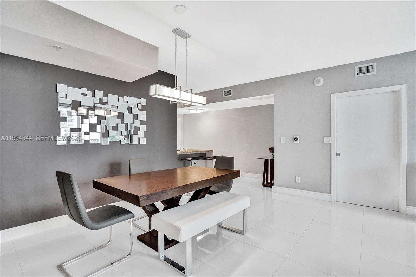 One Miami West at 325 Biscayne Blvd, Miami, FL 33131 - For Rent photo 20