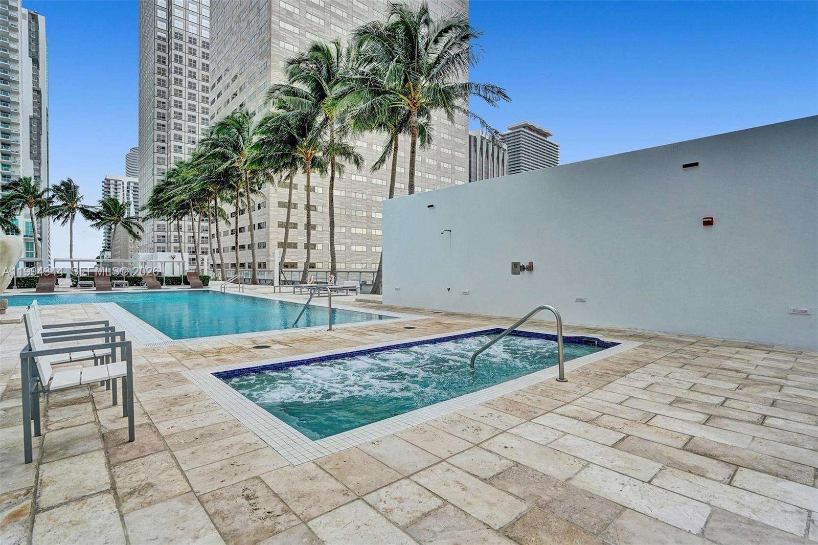 One Miami West at 325 Biscayne Blvd, Miami, FL 33131 - For Rent photo 36