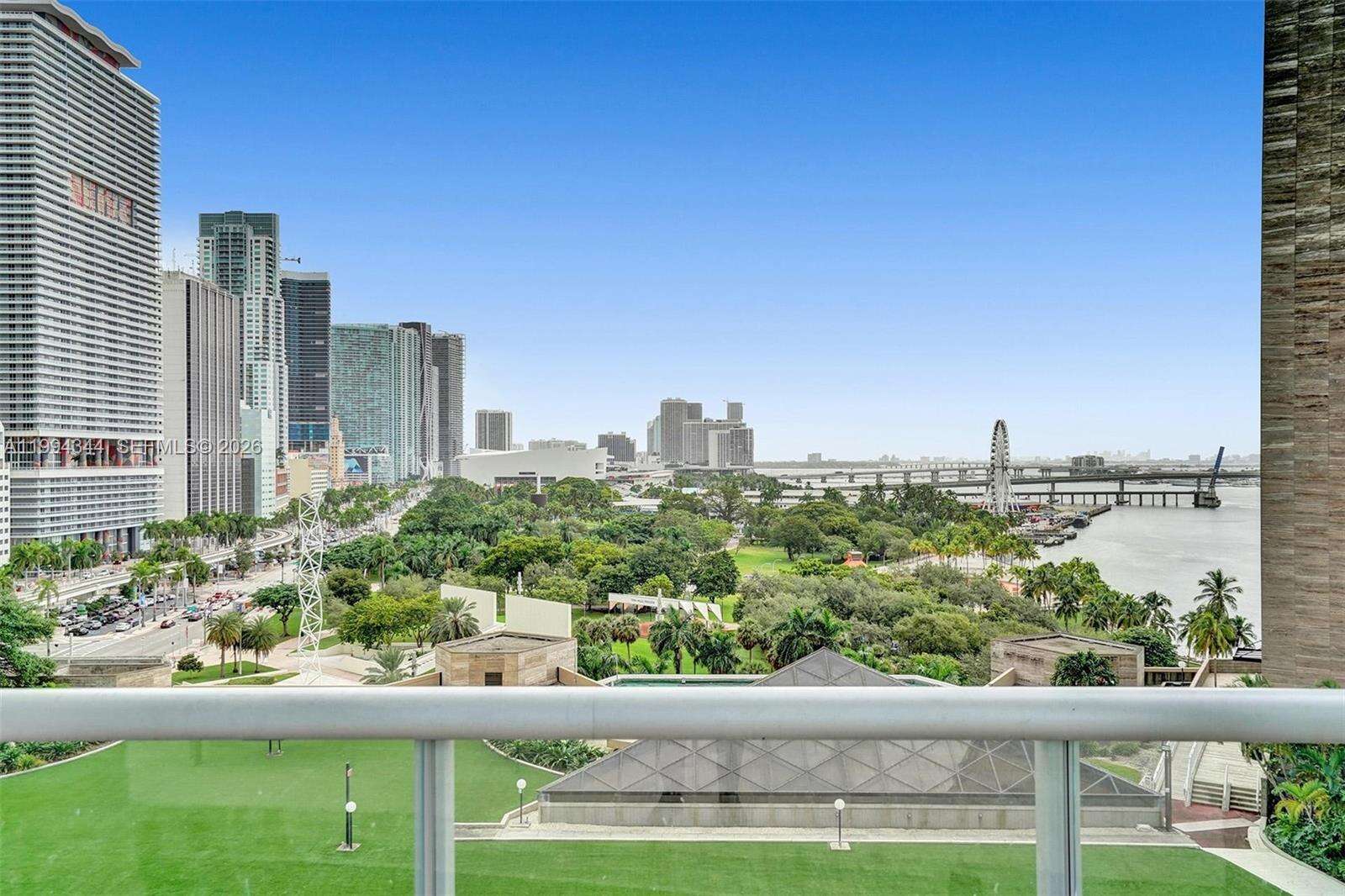 One Miami West at 325 Biscayne Blvd, Miami, FL 33131 - For Rent photo 37