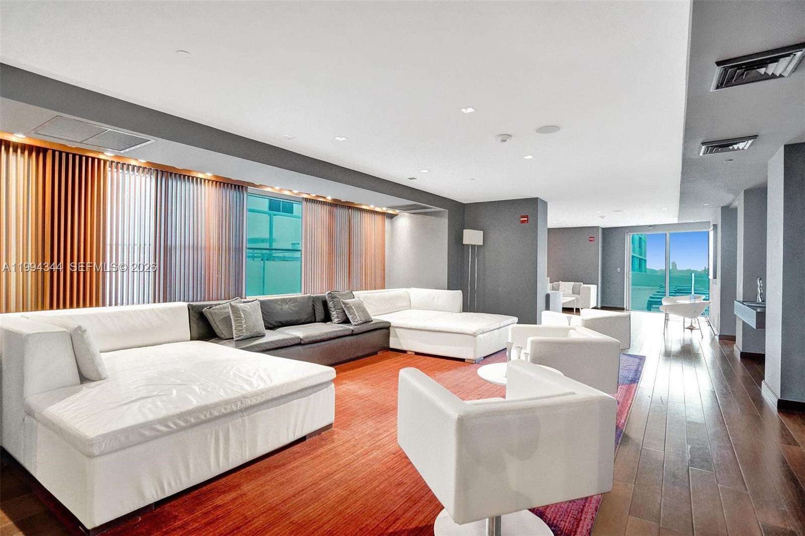 One Miami West at 325 Biscayne Blvd, Miami, FL 33131 - For Rent photo 41