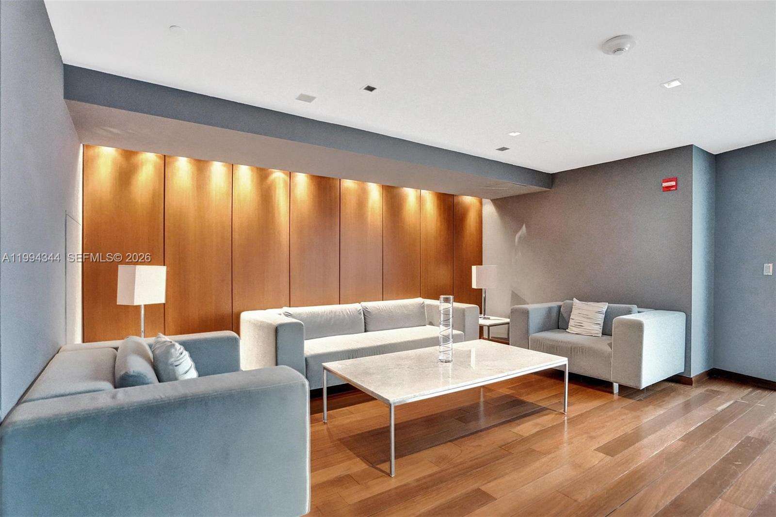One Miami West at 325 Biscayne Blvd, Miami, FL 33131 - For Rent photo 42