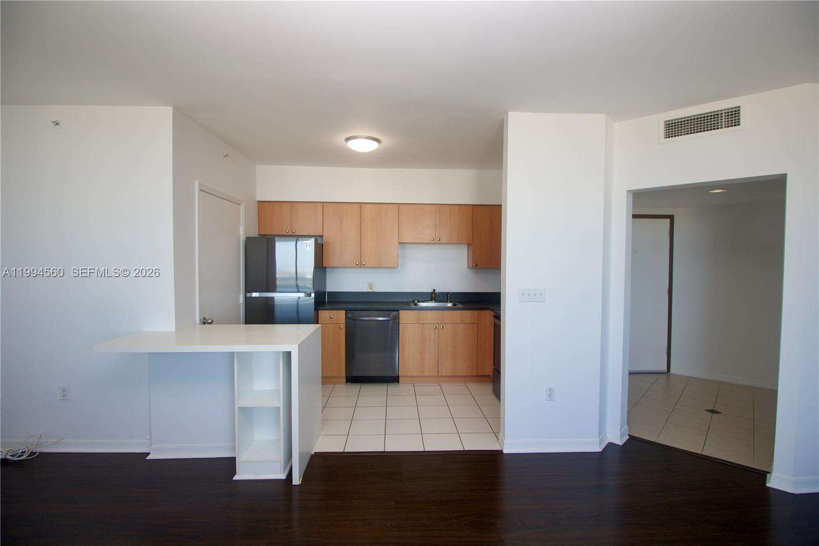 The Waverly at 1330 W Ave, Miami Beach, FL 33139 - For Rent photo 4