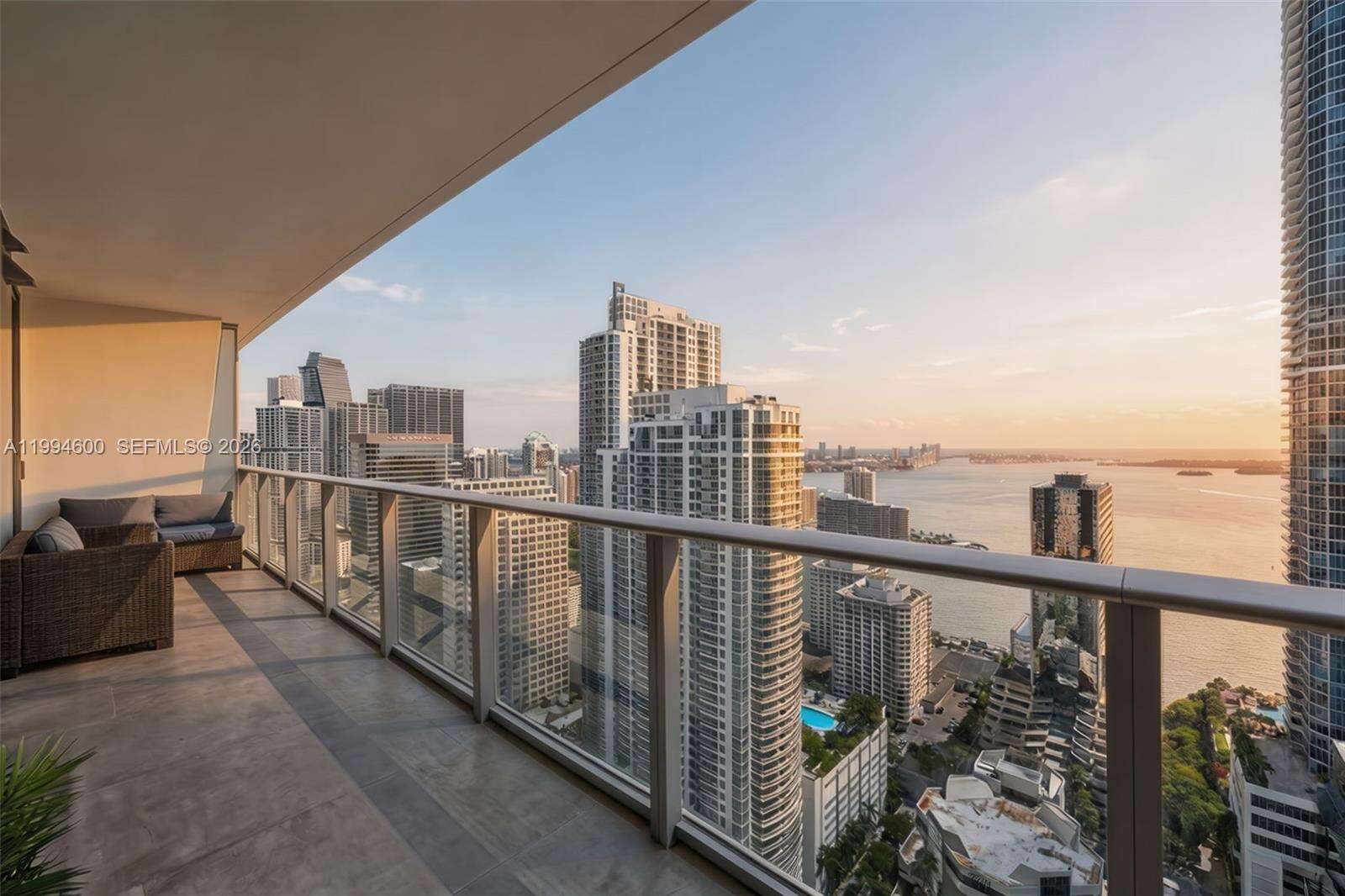1010 Brickell at 1010 Brickell Ave, Miami, FL 33131 - For Rent photo 1